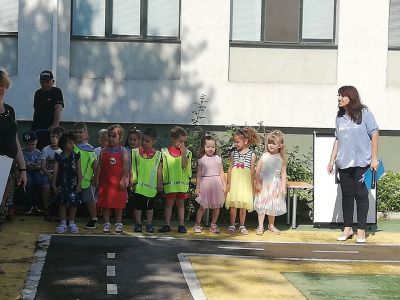 Празник послучай 29.06. - Ден за безопасност по пътищата  5
